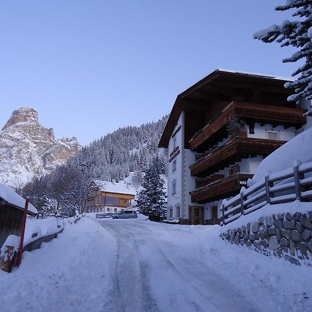 Albergo Alisander Corvara In Badia Esterno foto