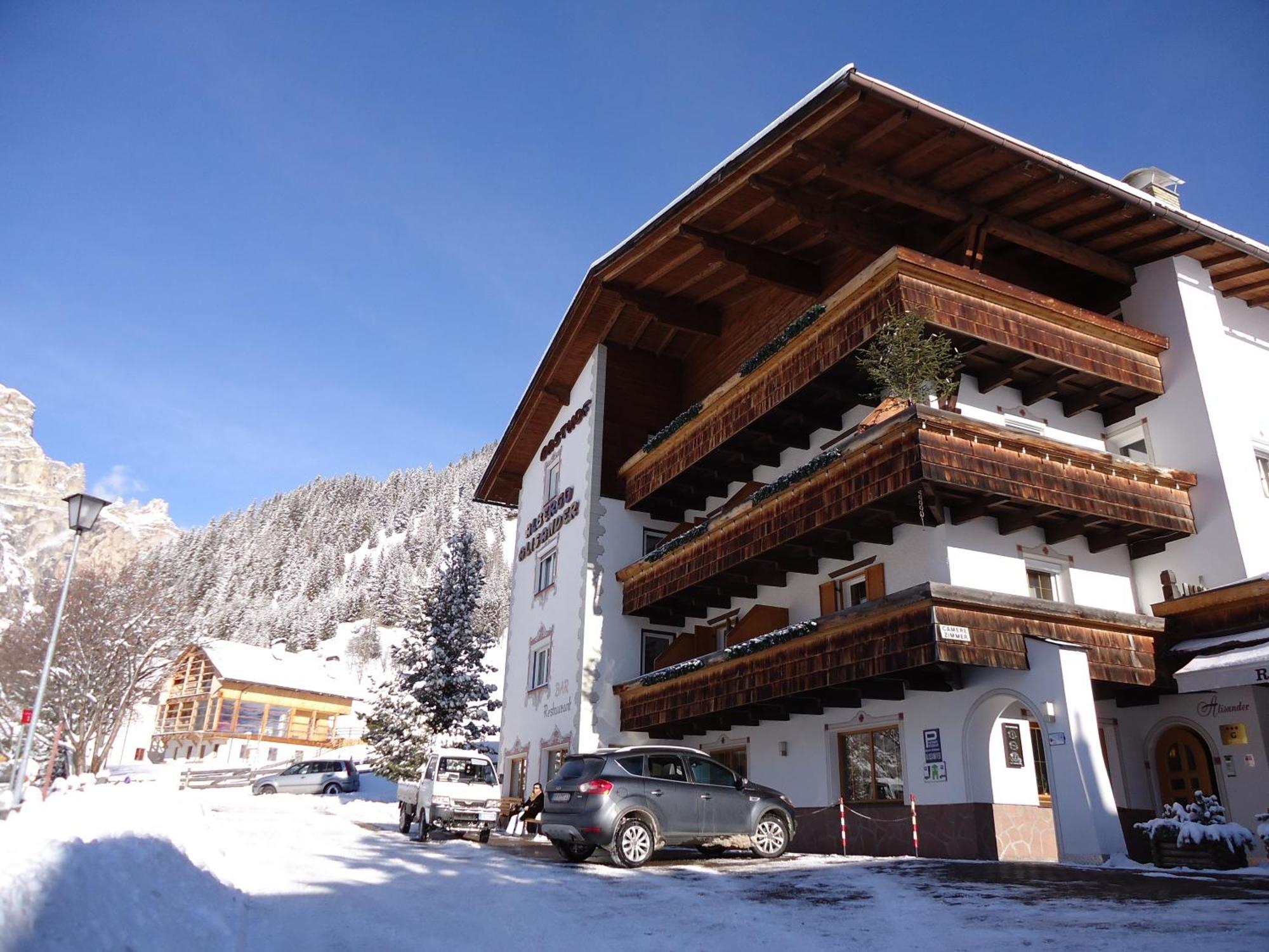 Albergo Alisander Corvara In Badia Esterno foto