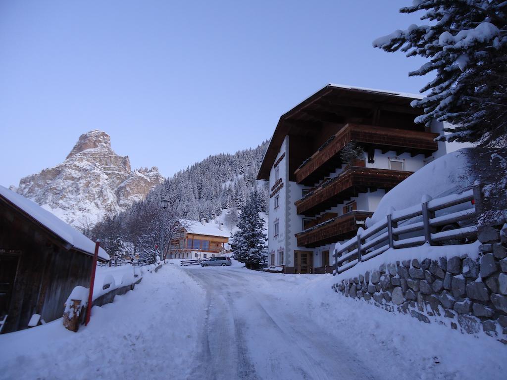 Albergo Alisander Corvara In Badia Esterno foto